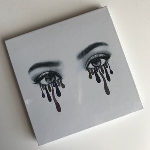 Kylie Cosmetics Purple Palette